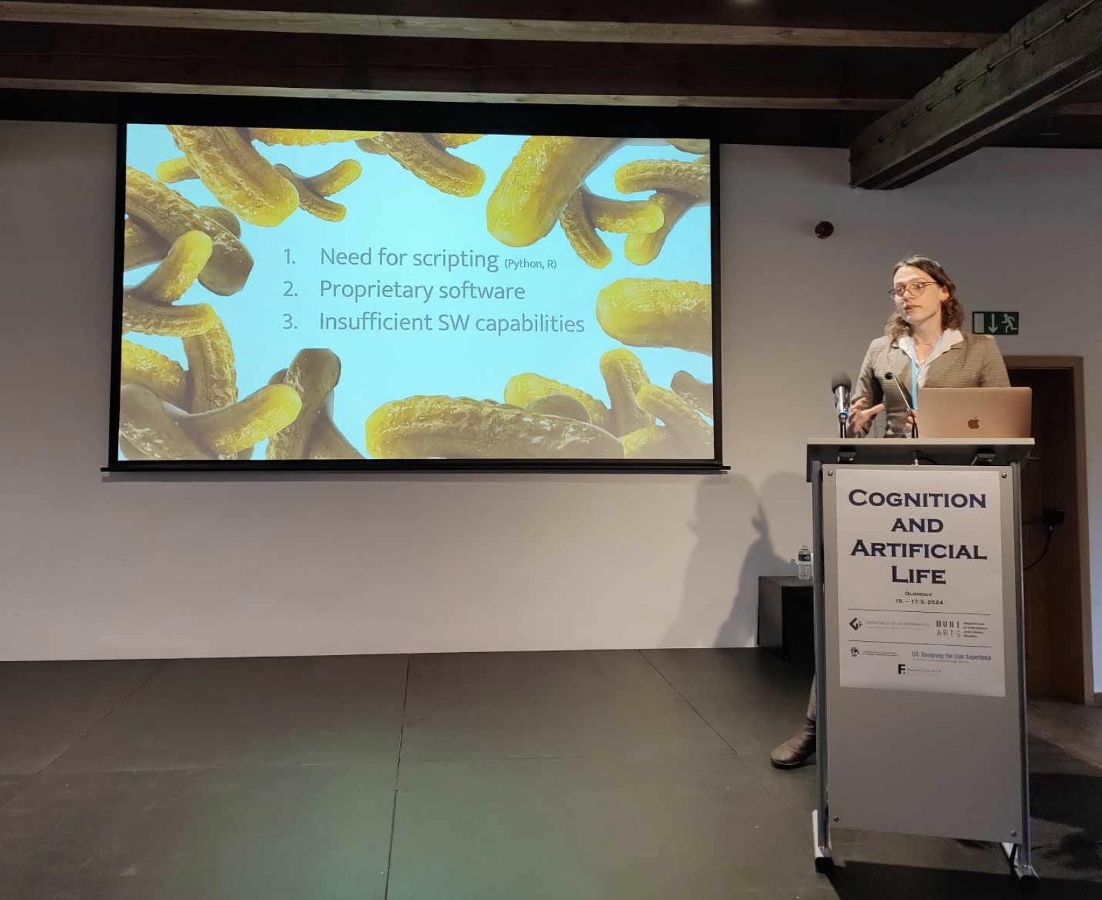 Michaela presenting GazePlotter at Cognition and Artificial Life conference